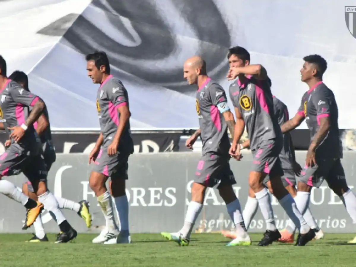 Mondino marcó el camino en el triunfo de Gimnasia (M)