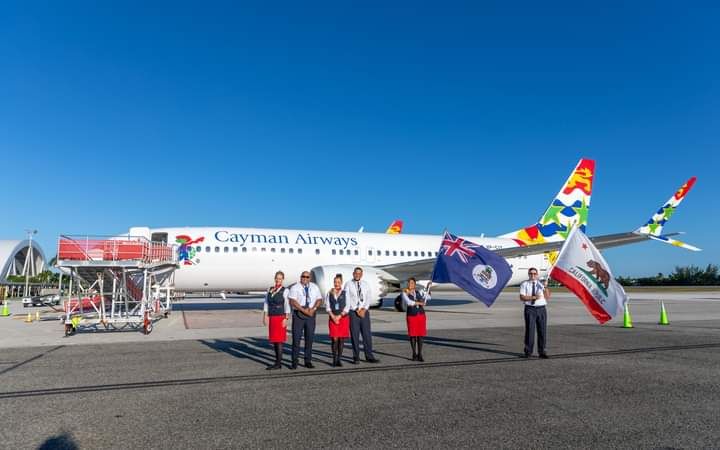 Cayman Airways inauguró sus vuelos a Los Ángeles