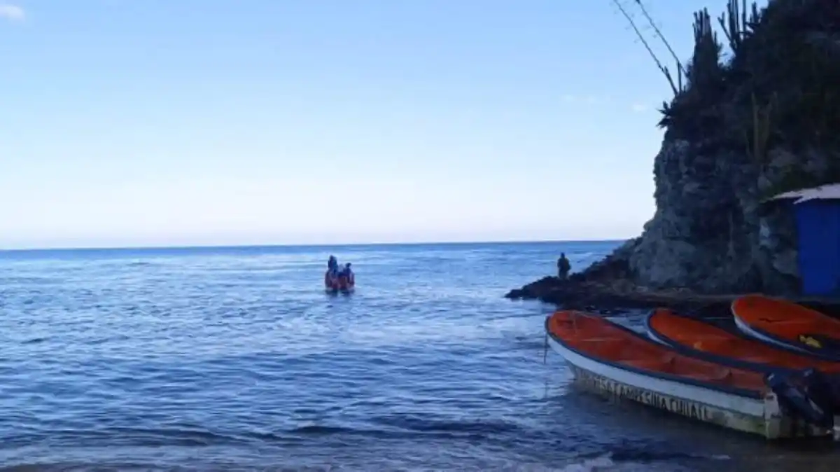 Familiares piden no detener la búsqueda de pescadores de Choroní tras la prohibición de zarpes