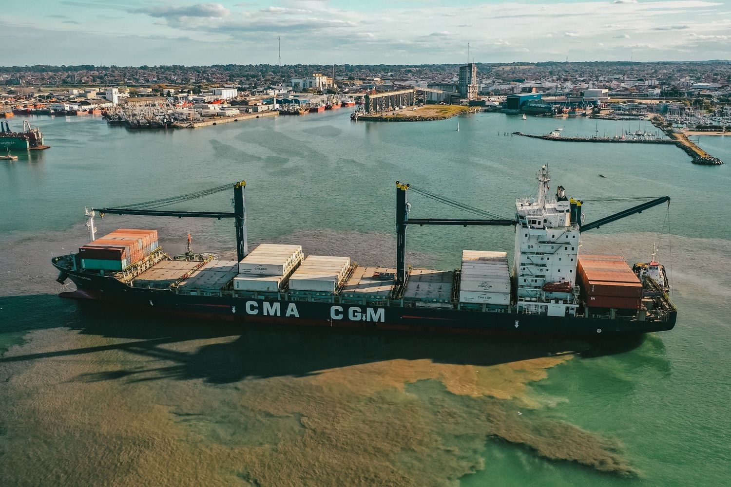 Desde el Puerto marplatense partieron más de 430 contenedores por la nueva ruta marítima a Brasil