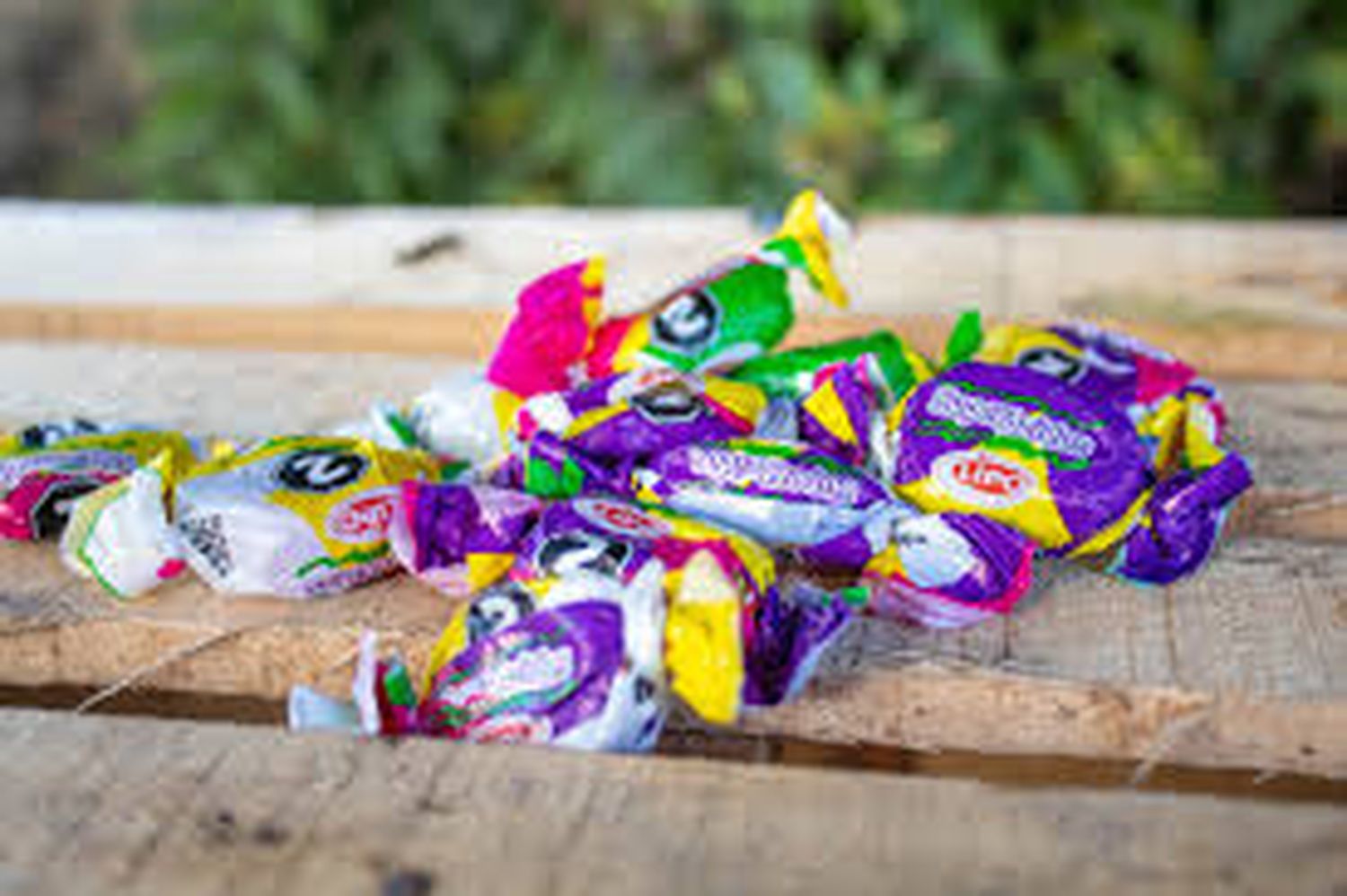 Alerta en la industria de golosinas: la histórica fábrica de caramelos ácidos, atraviesa una fuerte crisis