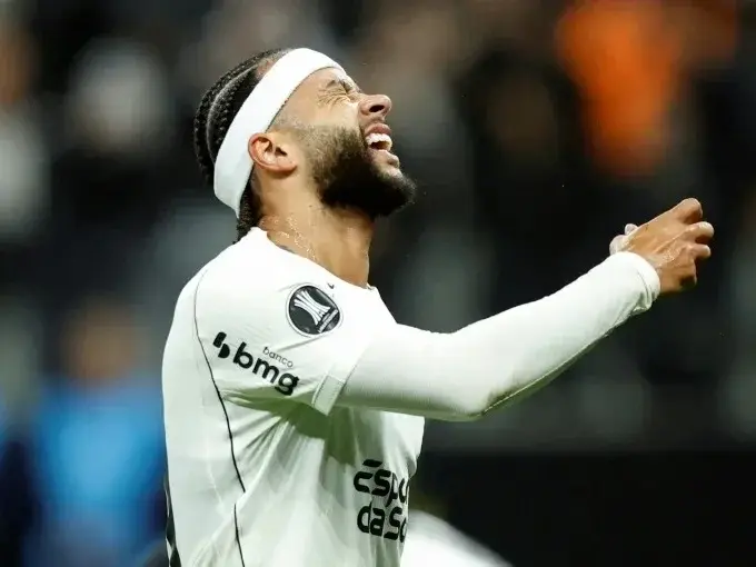 Buena noticia en Arroyito: Depay no seguirá en Cortinthians y no jugará los octavos de Libertadores ante Central