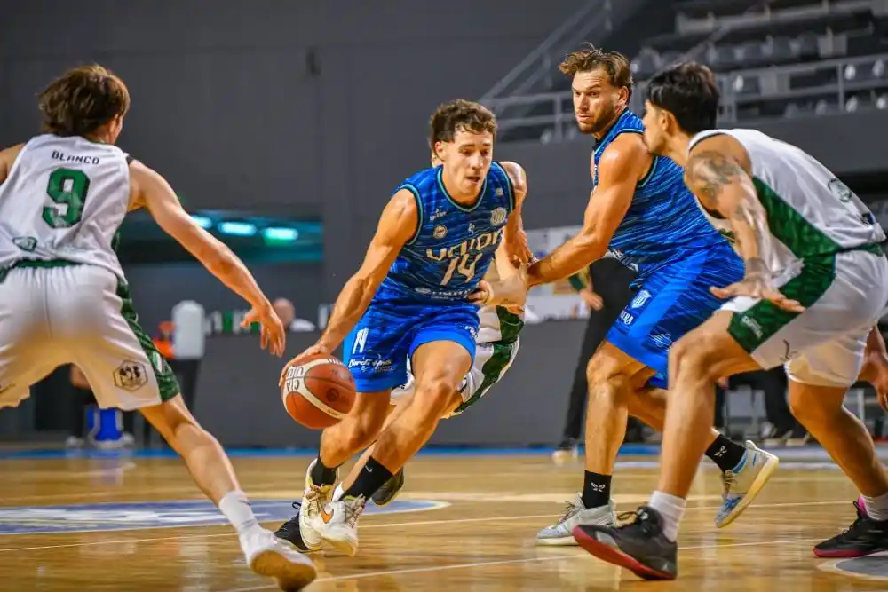 Una nueva fecha en el polideportivo Islas Malvinas.