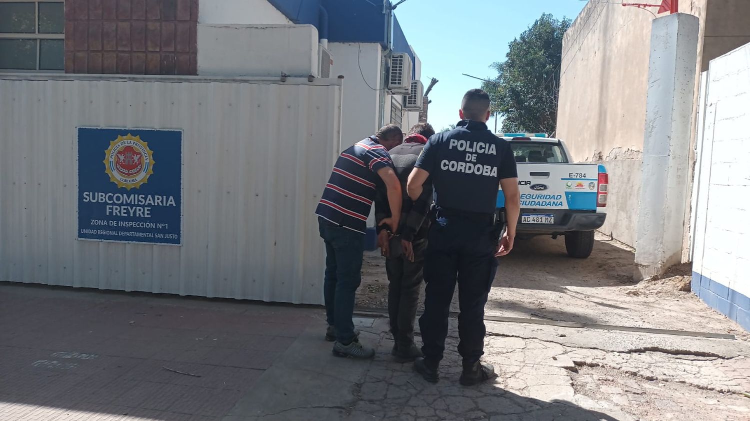 El detenido era ingresado a sede policial.