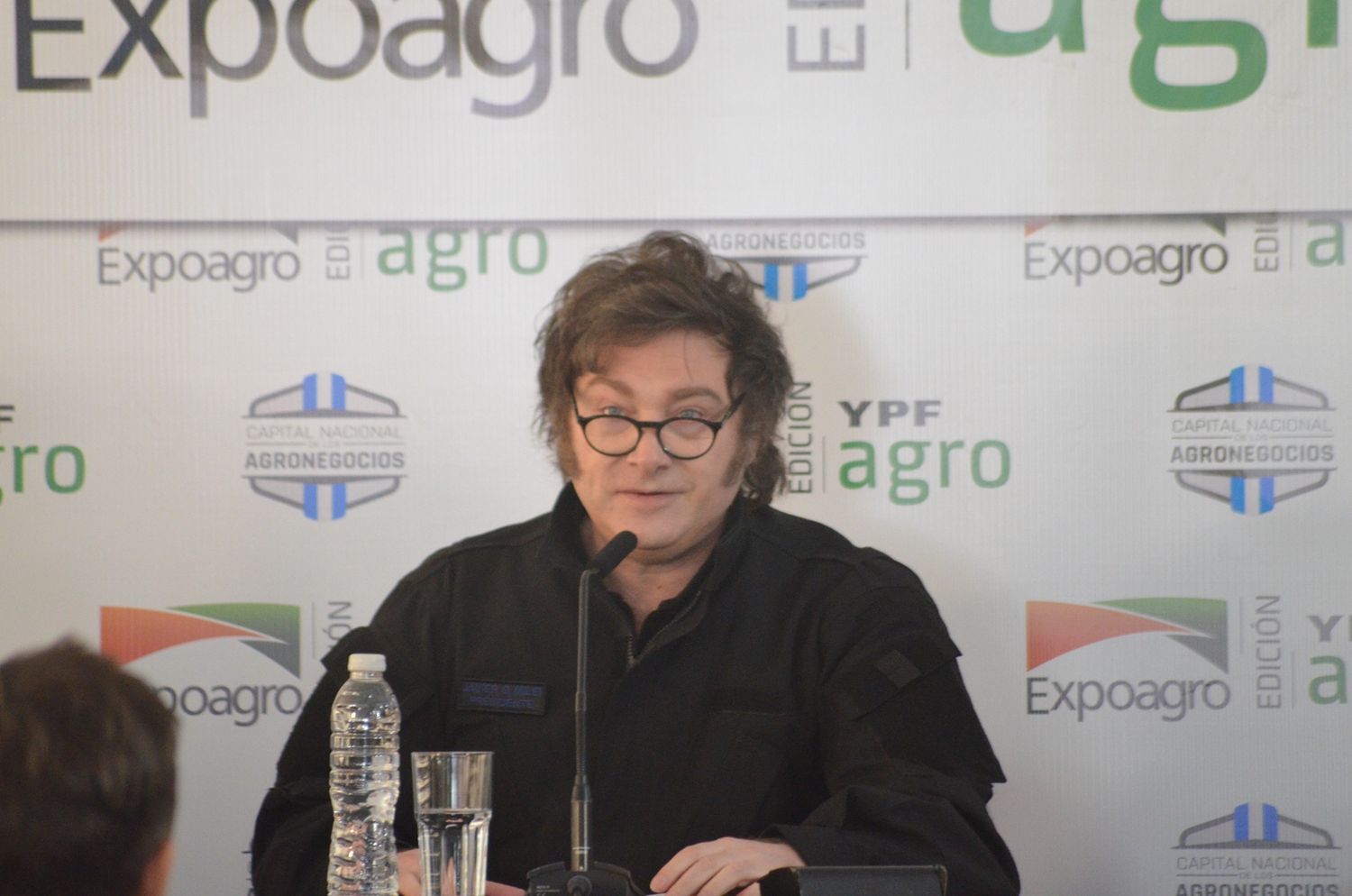 Milei respaldó a Bullrich y prometió bajar las retenciones “hasta que lleguen a cero”