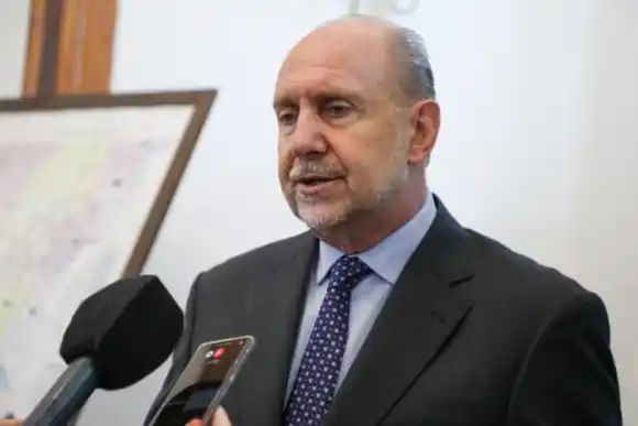 Perotti instruyó a Brilloni y Arena a trabajar con precandidatos en un plan de seguridad