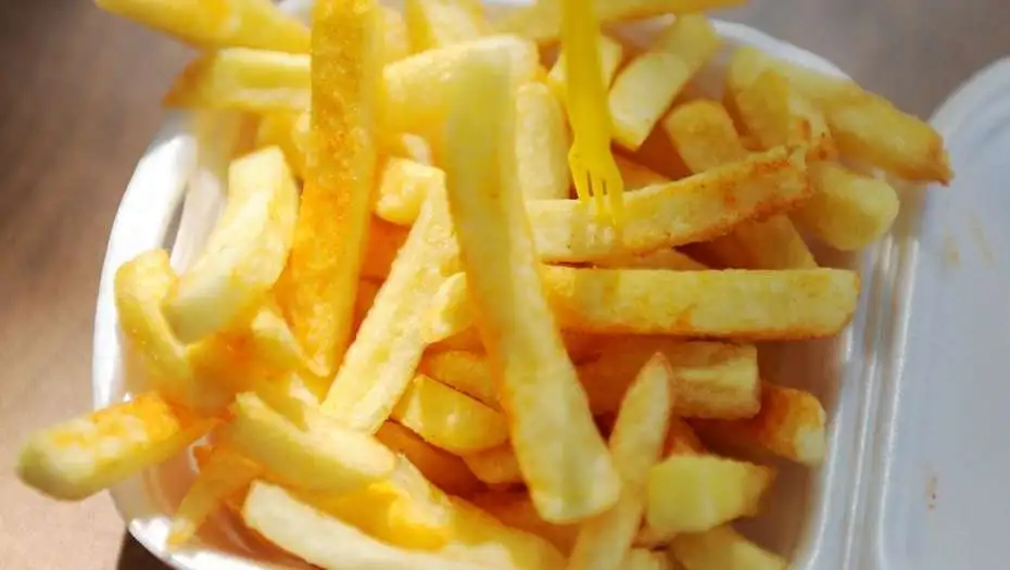 El consumo habitual de papas fritas aumenta los riesgos para la salud