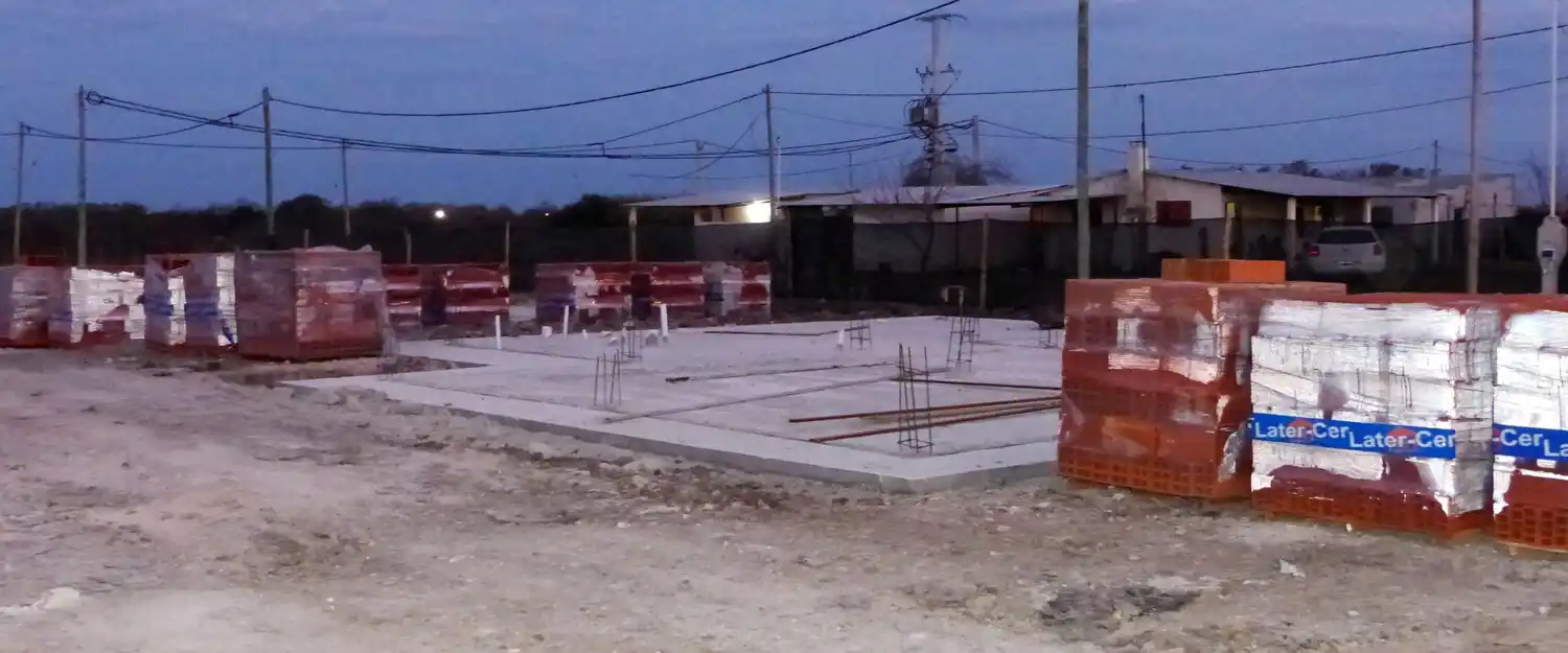 Con financiamiento provincial se inició la obra de 16 viviendas 
