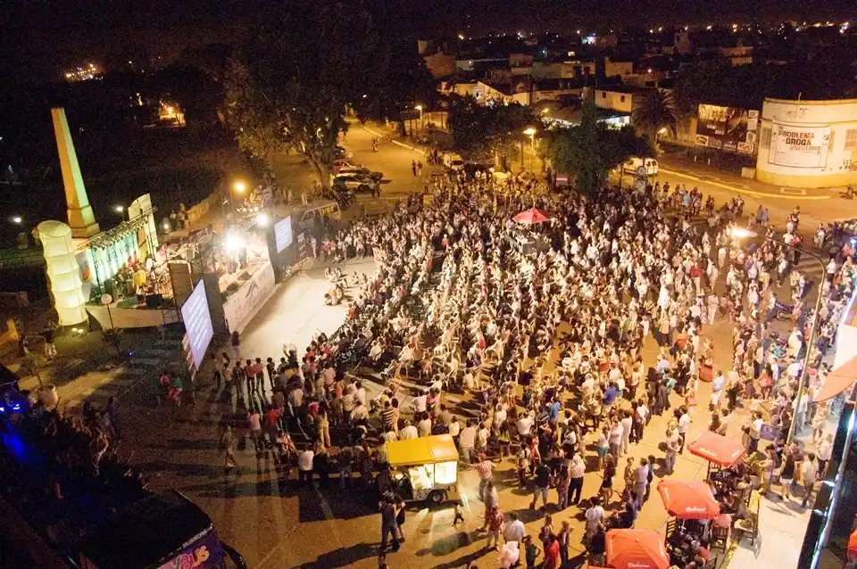 Gualeguaychú lanza la Temporada 2020 con fogones y espectáculos