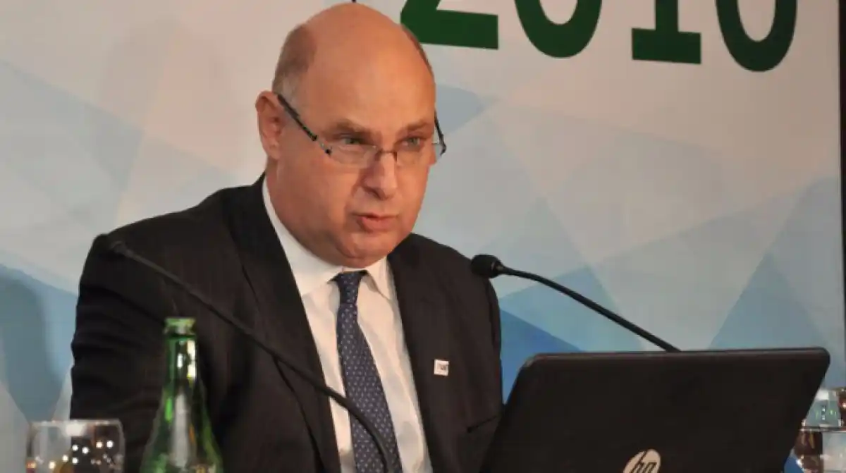 “El industrial entrerriano tiene fuerte capacidad de adaptación, está muy cerca de su gente y la cuida”, señaló el presidente de la UIER