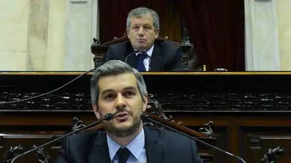 Marcos Peña: "Cada provincia define su política salarial"