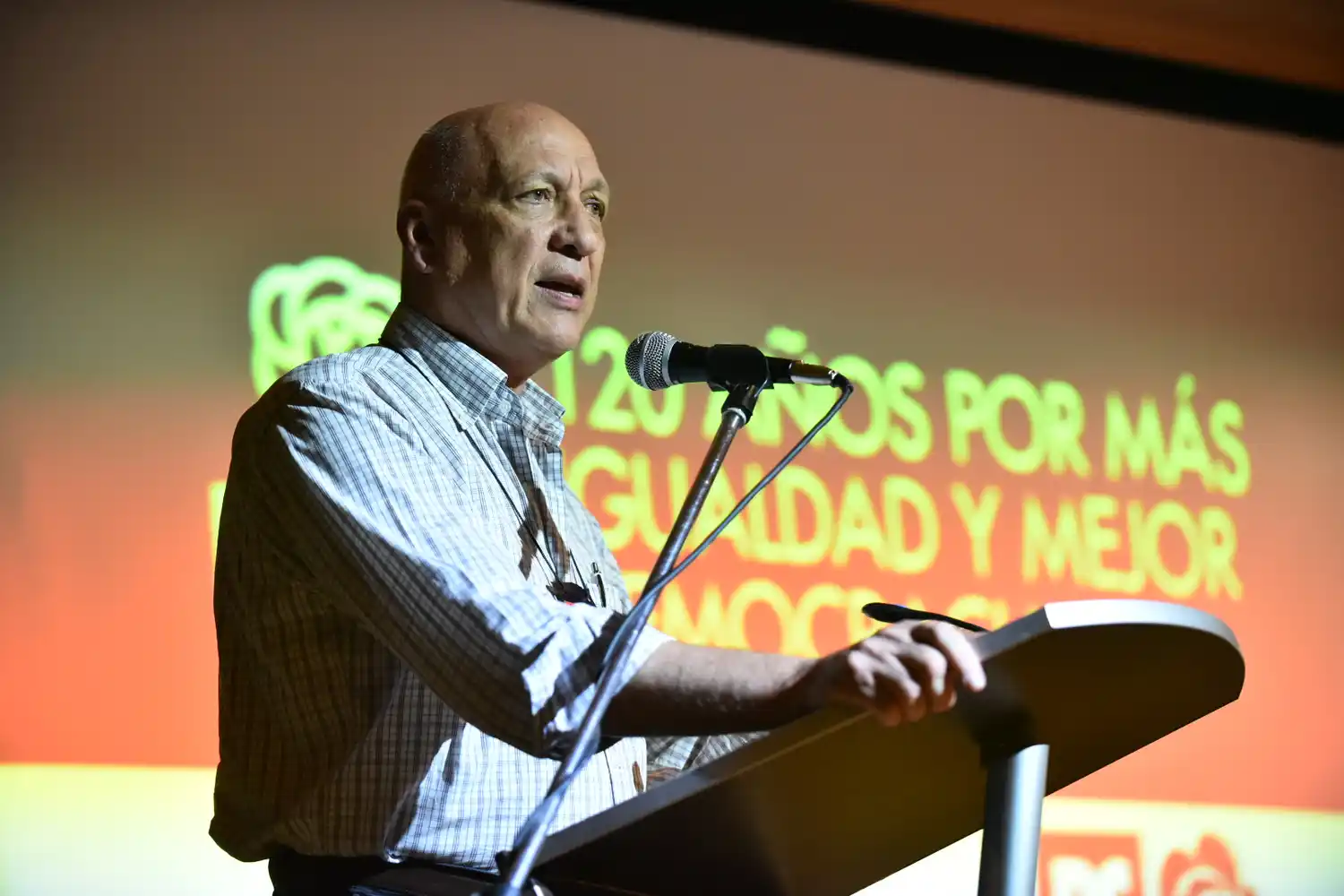 Bonfatti asume la presidencia del Partido Socialista