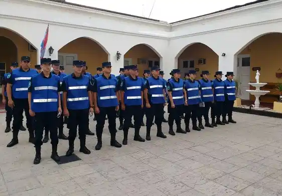 Refuerzan la seguridad para la temporada: 32 nuevos oficiales 