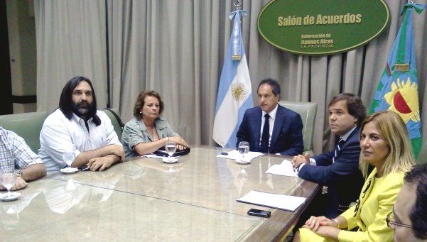 Paritaria docente: El Gobierno de Scioli recibe este martes a los maestros