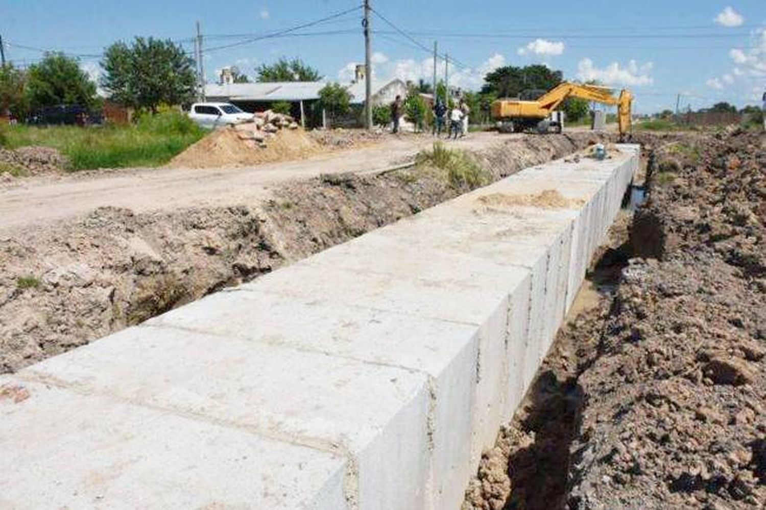 Avanzan sin pausa las obras del sistema 
de desagües en el barrio Nueva Formosa