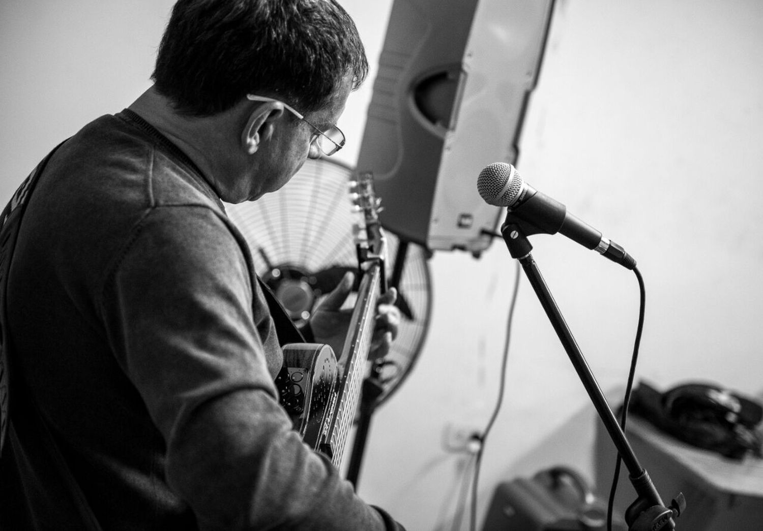 Novedoso show abre la noche de Soledad