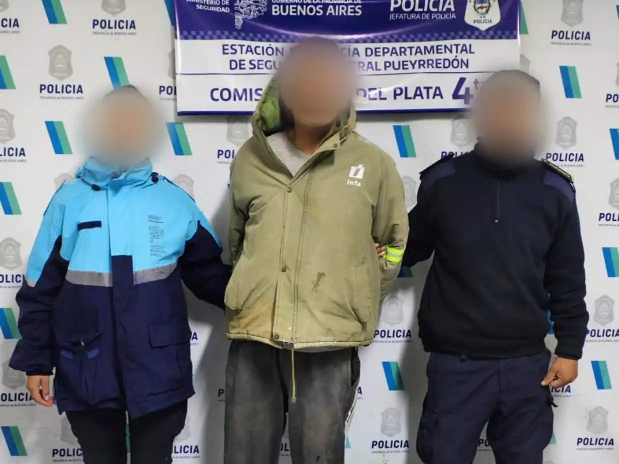 Un vecino alertó a la policía que llevó a cabo el arresto y posterior traslado a la Unidad Penal de Batán.
