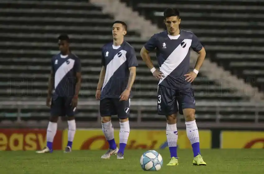 Alvarado no se sacó diferencias con Brown de Madryn