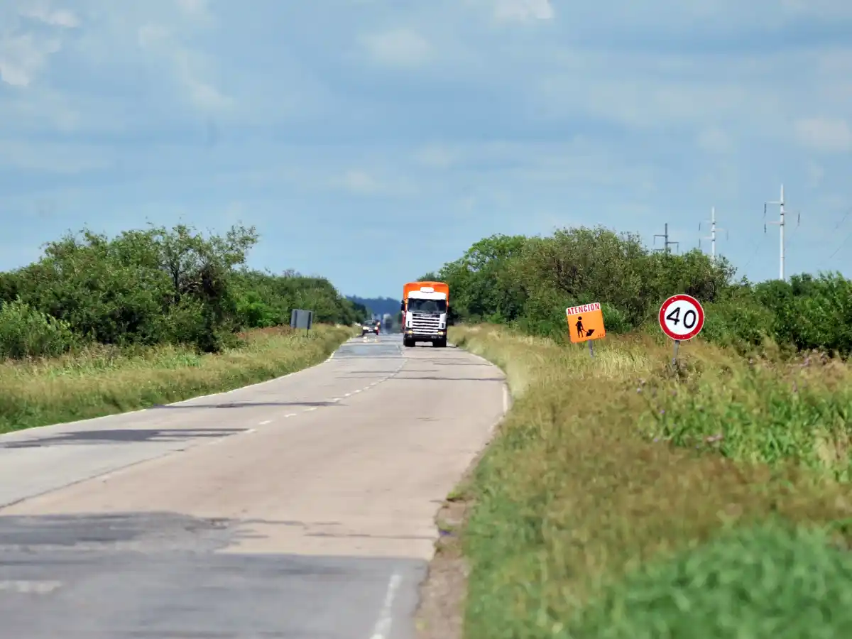 Licitan repavimentación para la ruta 158 y sumaría peaje en un tramo 