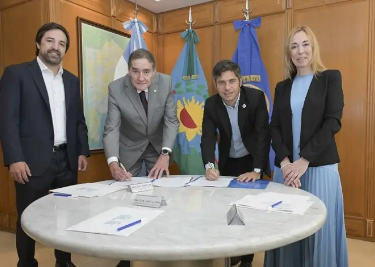 El convenio establece un marco de trabajo conjunto orientado a mejorar la calidad de los servicios sanitarios.