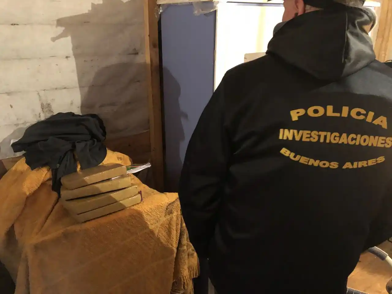 Moreno: Detuvieron a la banda de “Los Turros” con un arsenal de drogas 