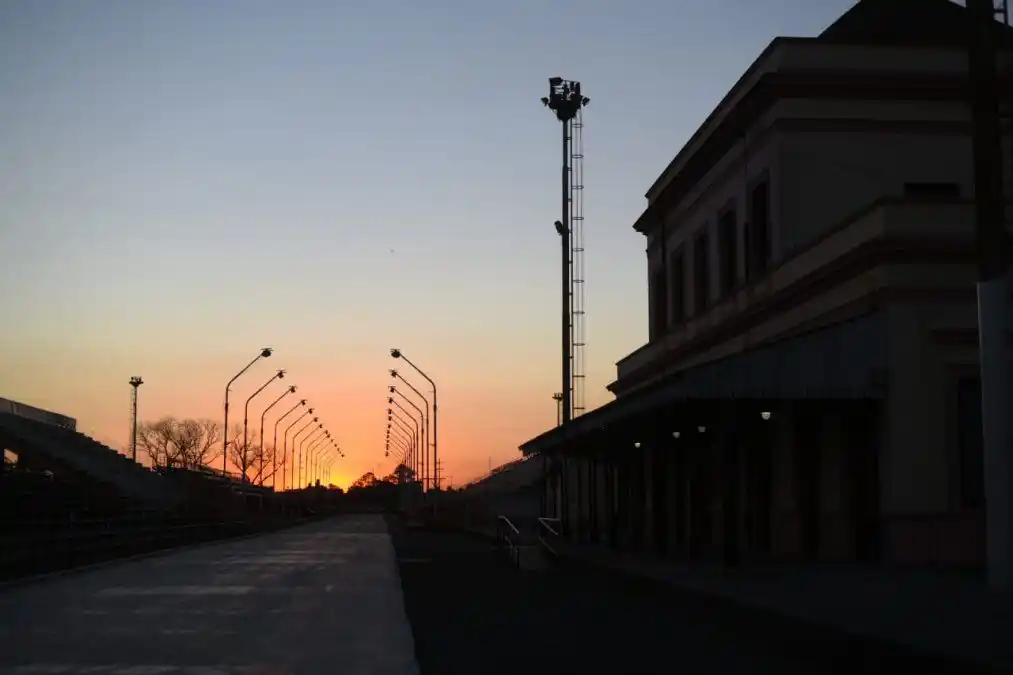 La Comisión del Carnaval del País ni siquiera puede acordar el número de comparsas en 2022