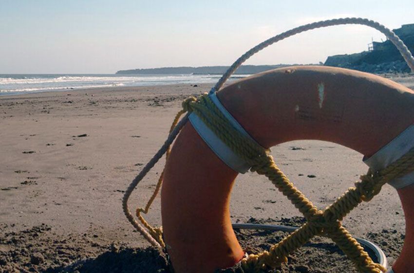 Conflicto con guardavidas: "Nadie se quiere hacer cargo de esto"
