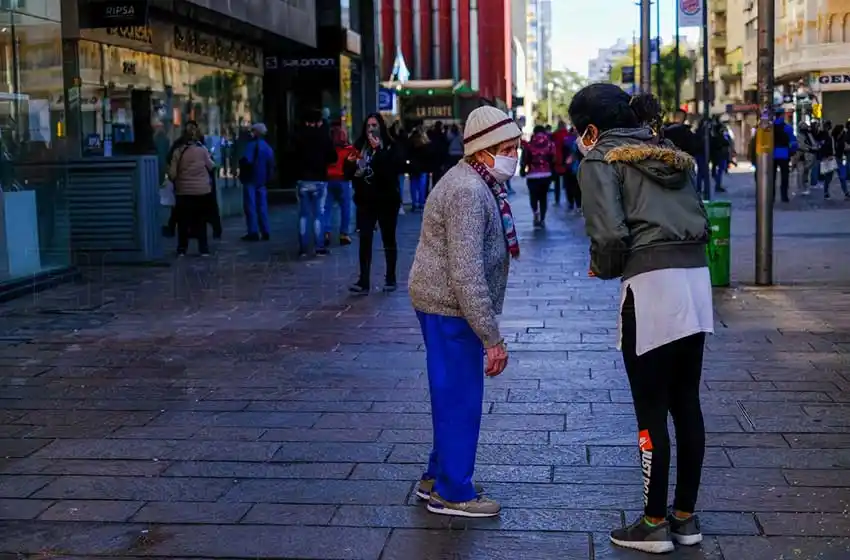 Continúan en baja los casos de coronavirus en Mar del Plata