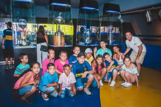 Niños de Puerto Ruiz visitaron Boca Juniors
