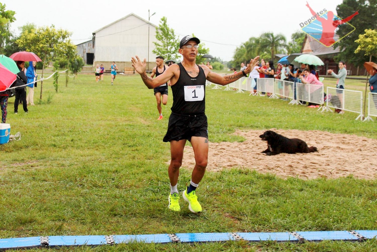 Luis Barrio y Guada Muñoa ganaron la prueba atlética sobre los 8 kilómetros