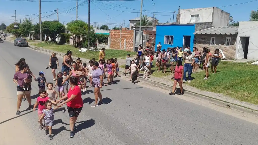 Los Reyes Magos llevaron alegría a más de 850 niños gualeyos