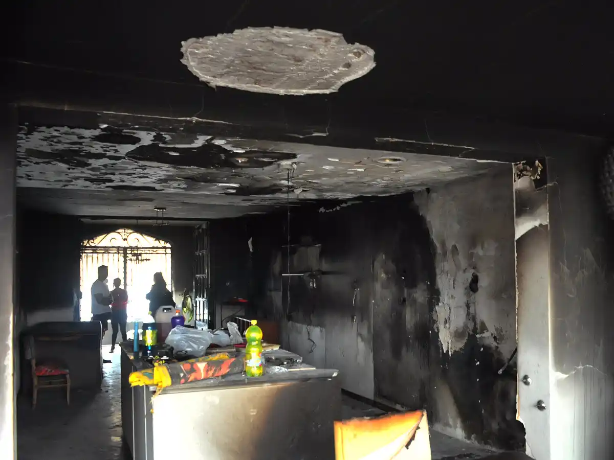 Volver a empezar cuando el fuego destruyó su casa  