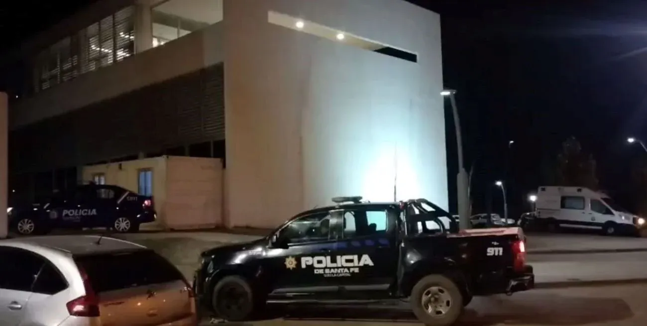 Trágica noche en Santa Fe: asesinaron a un hombre de 32 años de un "puntazo" en el pecho