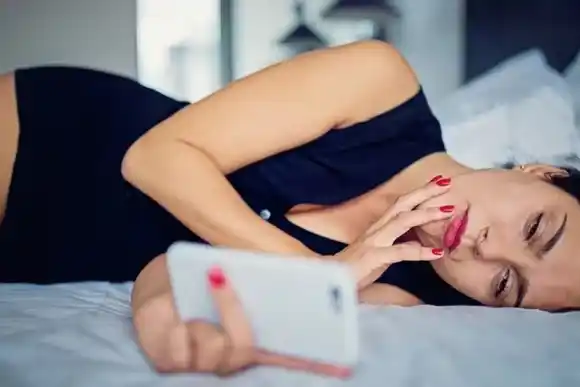 Qué es el ghosting y cuál es la causa por la que cada vez más los hombres se esfuman de las relaciones