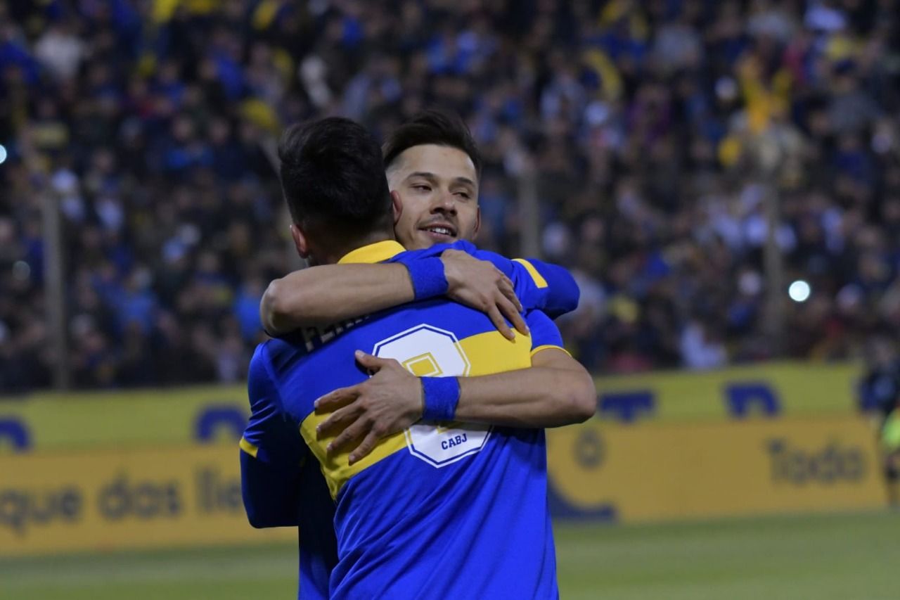 Sin sobrarle demasiado, Boca venció a Agropecuario y se metió en cuartos de final