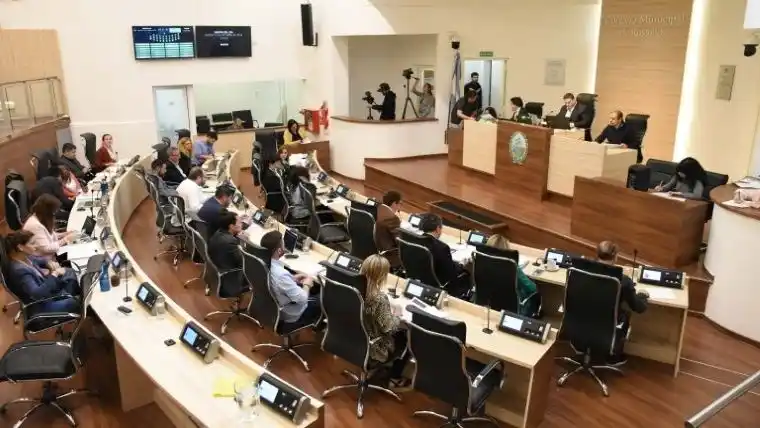 Planes de ahorro para autos: el Concejo de Rosario pide precios claros