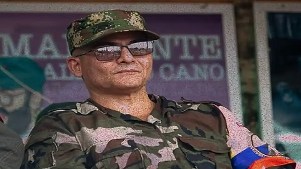 ¡Más vidas que un gato! Aclaran  que alias Iván Mordisco «no fue abatido» en operativos contra las FARC