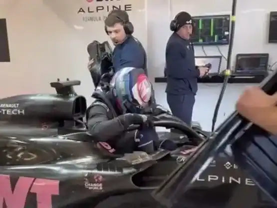 Franco Colapinto probó un Alpine en Montmeló