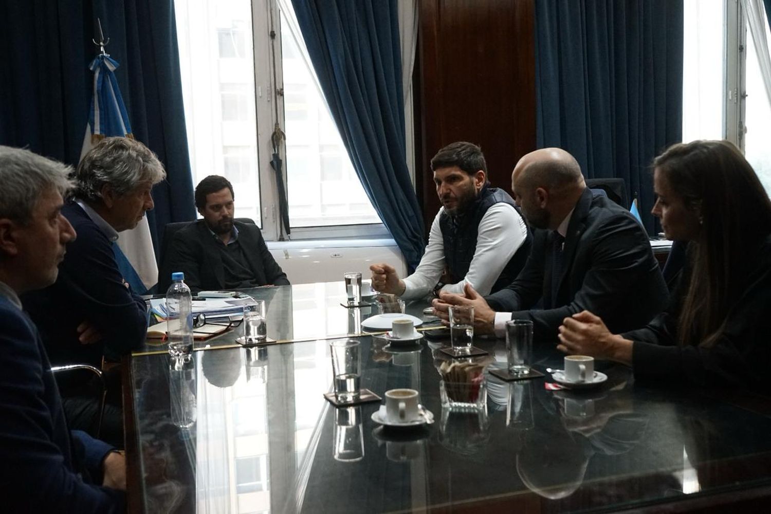 Reunión en Buenos Aires entre el gobernador Pullaro, el ministro Puccini y el secretario Coordinador de Producción Juan Pazo.