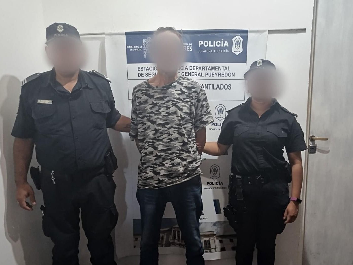 La víctima pidió una orden de restricción contra el imputado.