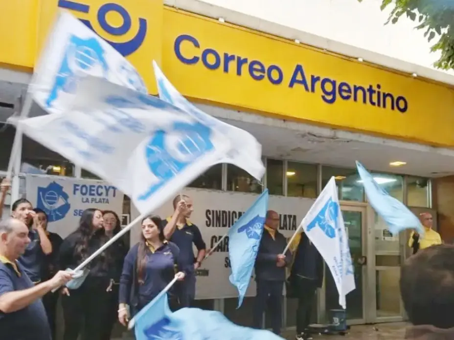 Paro de 48 horas en el Correo: trabajadores entrerrianos se suman al reclamo nacional