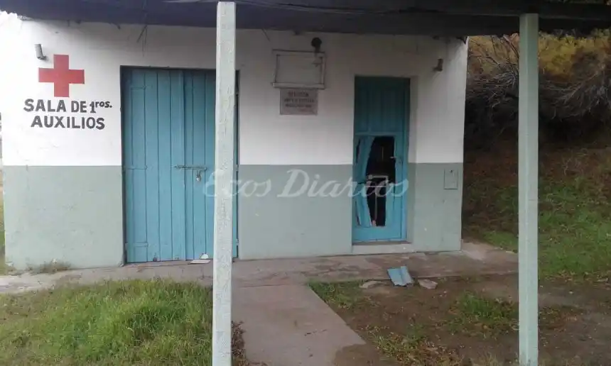 Daños y robo en dos sectores de la costa de Quequén