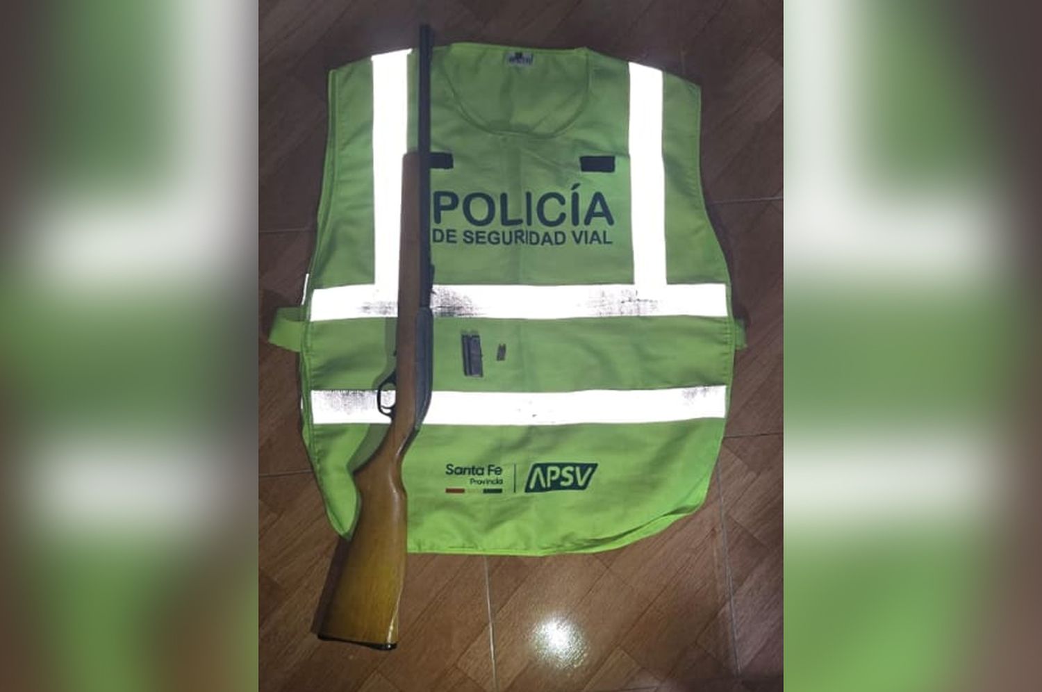 Tres hombres terminaron detenidos con una carabina calibre 22 secuestrada en un operativo vial