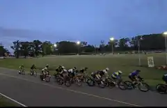 Se estrenó la nueva iluminación de la pista de ciclismo