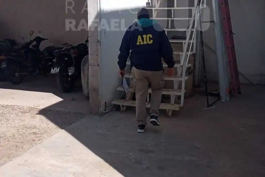 La detención se llevó en esta tarde luego de que sea asesinado el joven a la mañana de hoy