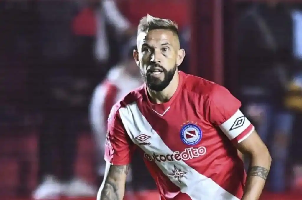 Asesinaron en Rosario al hermano de Miguel Torrén: el desgarrador mensaje del jugador de Argentinos Juniors