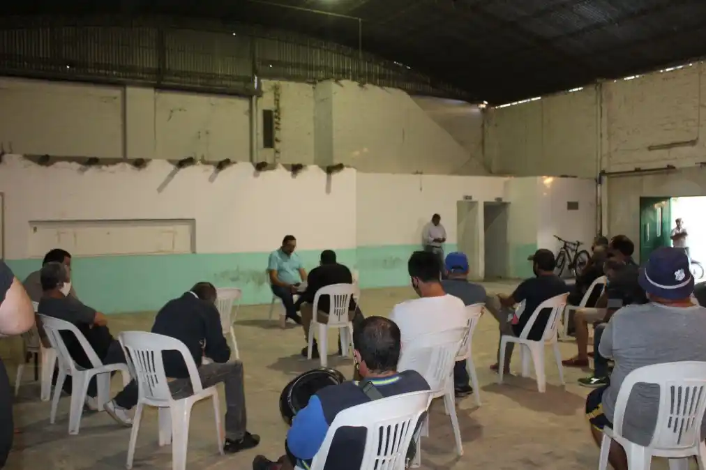 Casiano Otaegui: "Seguimos evaluando lo que podemos hacer para mejorar el salario del empleado municipal"    