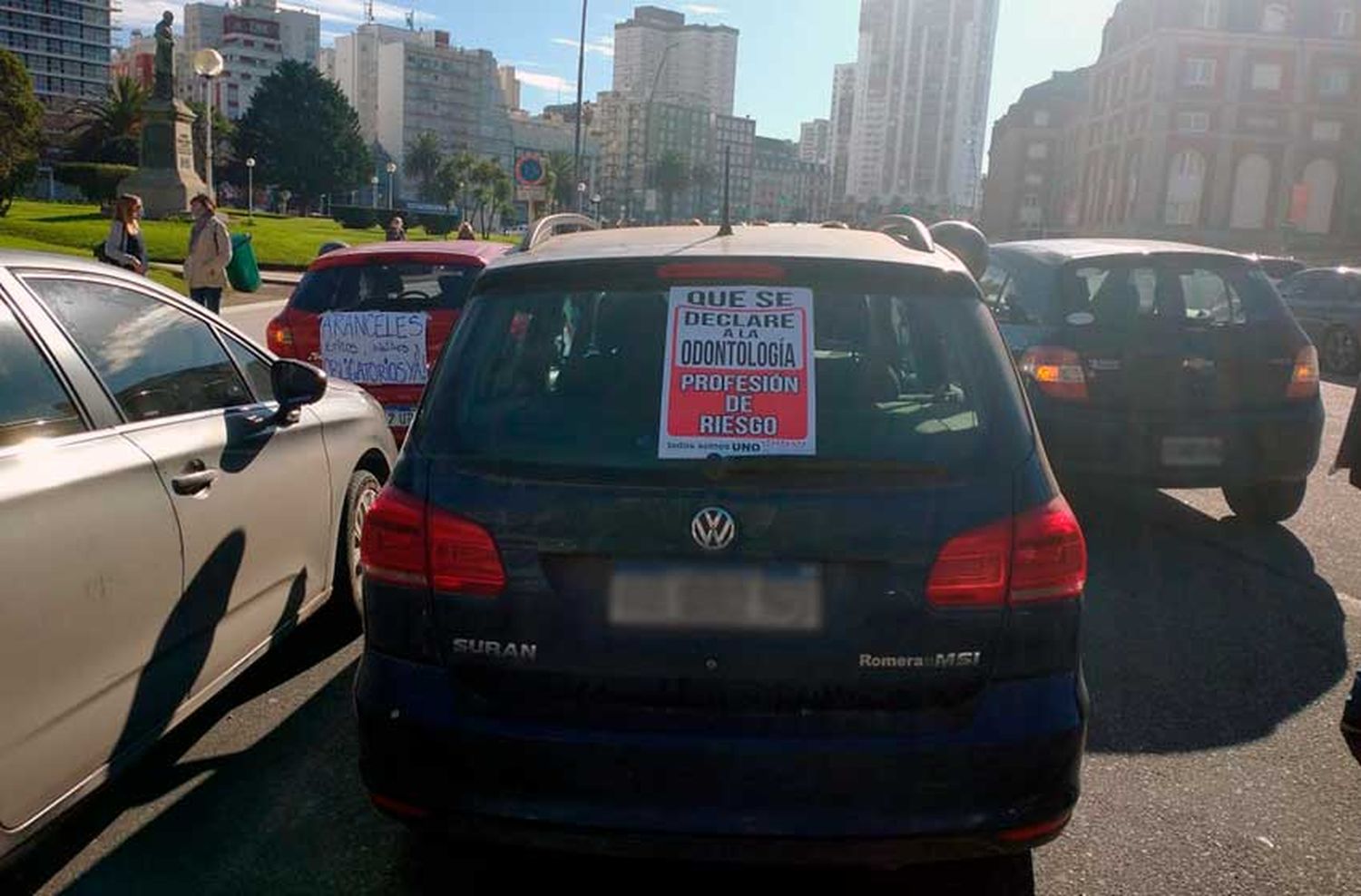 Video: los odontólogos también marcharon para visibilizar sus reclamos