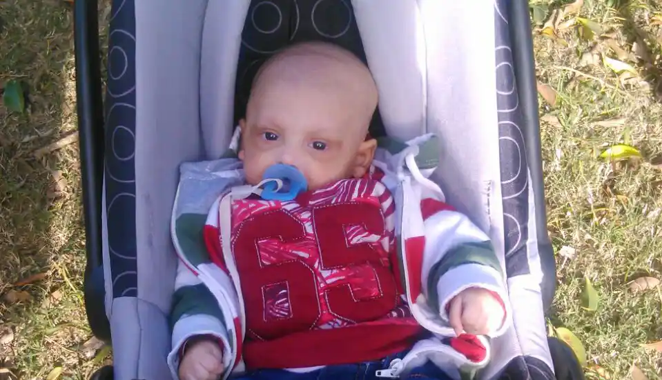 Un bebé de cinco meses murió tras caso de meningitis 