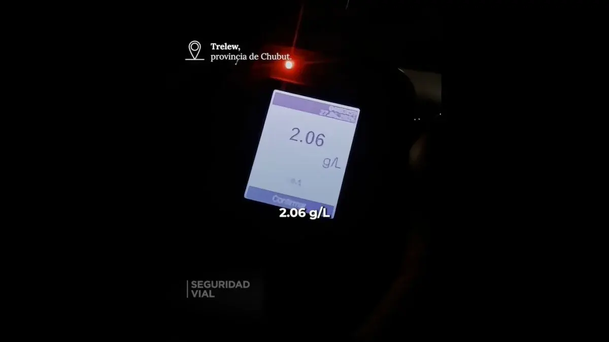 VIDEO | Increíble: un conductor alcoholizado dijo que había tomado “remedio”, pero el test le dio 2,06 g/l